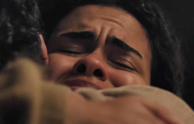Uber fait sensation avec « Close », la publicité de Noël qui parle de famille et de distance