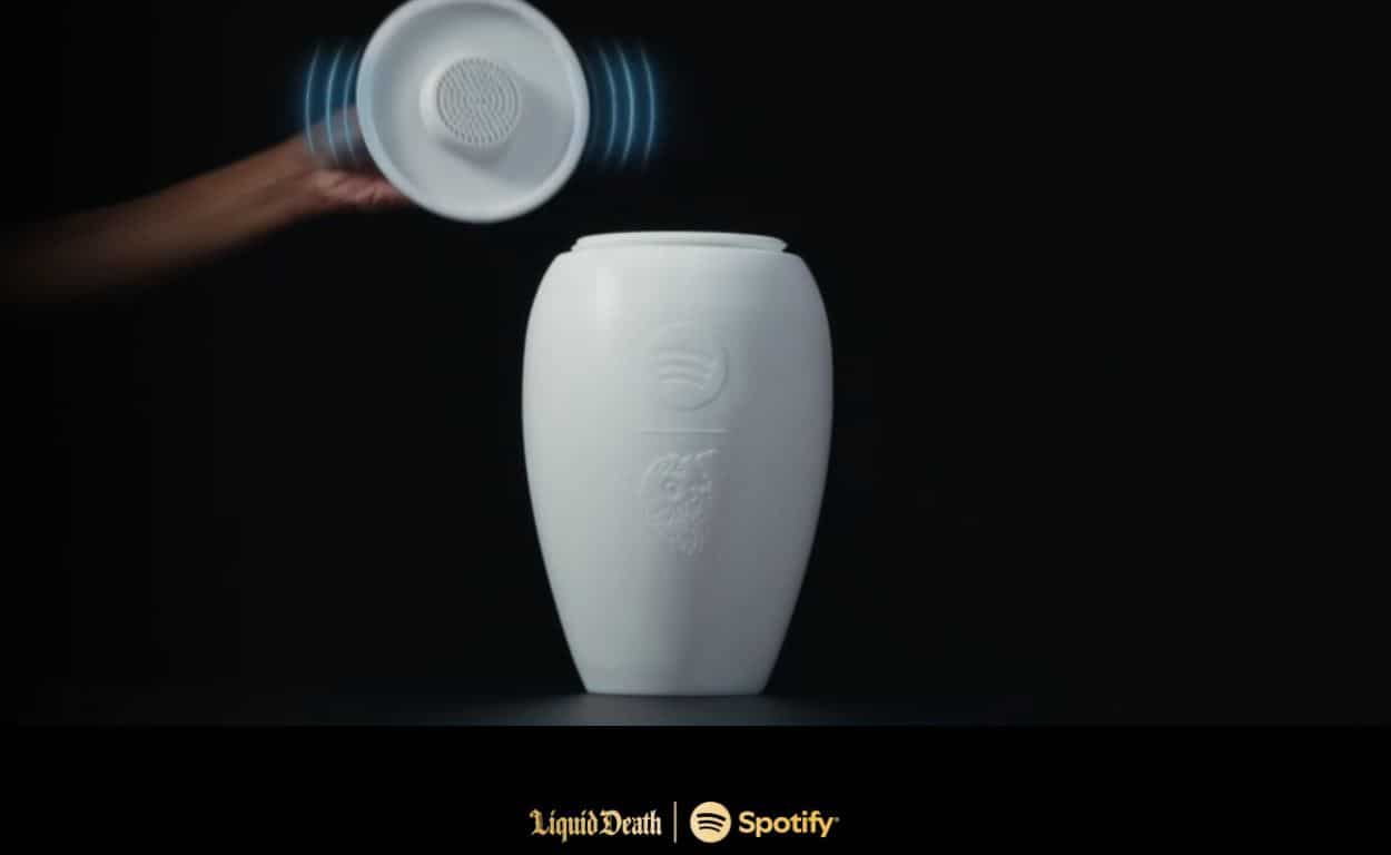 Liquid Death et Spotify lancent une urne funéraire avec haut-parleur