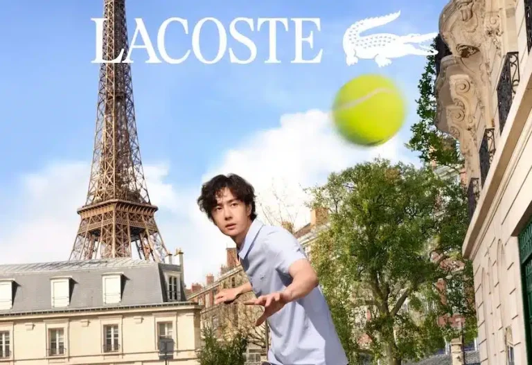 Lacoste revient aux sources avec The Run, une course élégante entre Paris et Roland Garros